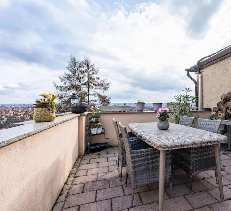 Blick Ueber Dresden - Terrasse - 3 Zimmer - Modern Renoviert Buitenkant foto